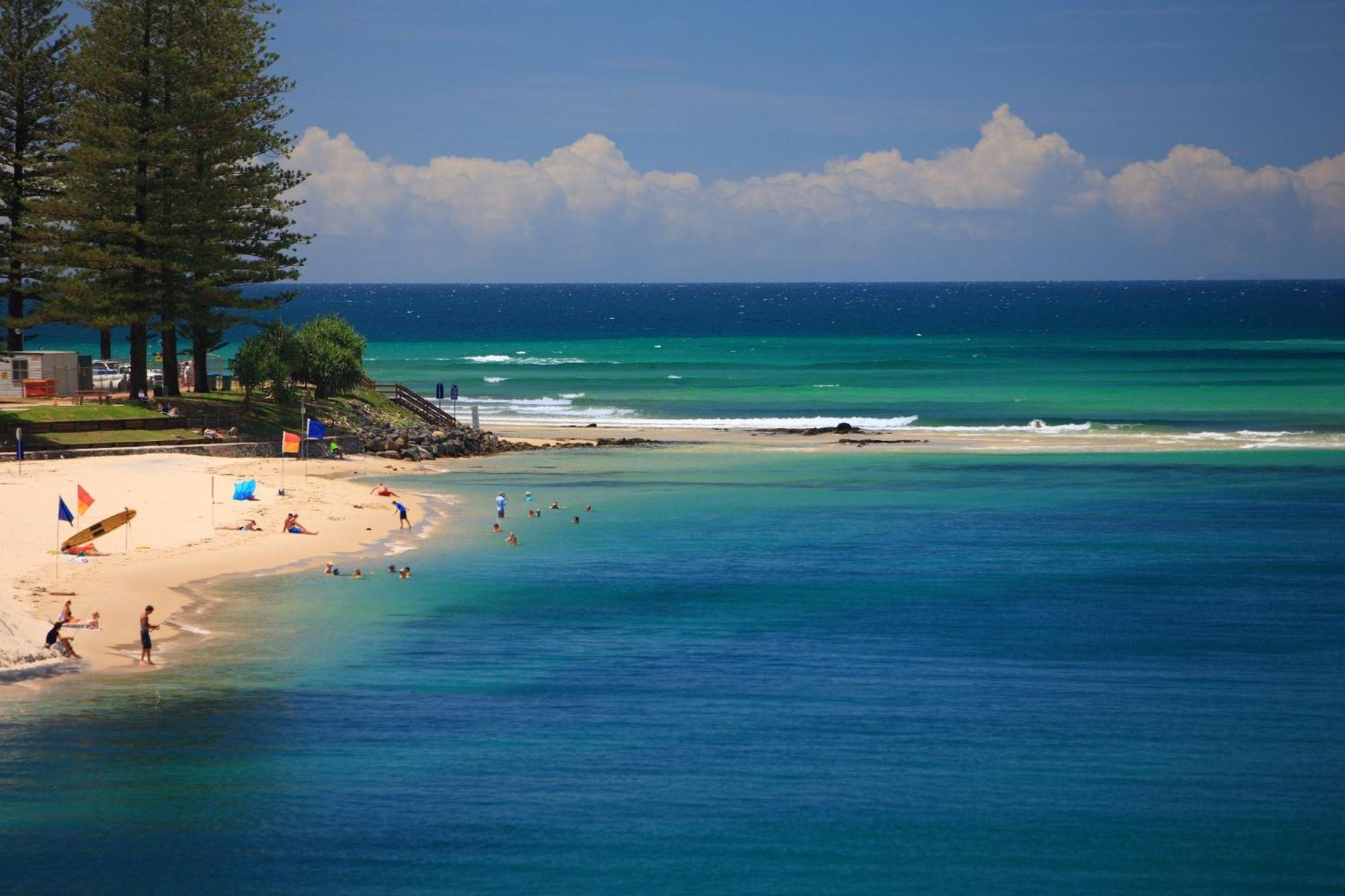 Rumba Beach Resort Калаундра Екстер'єр фото Mooloolaba Bay