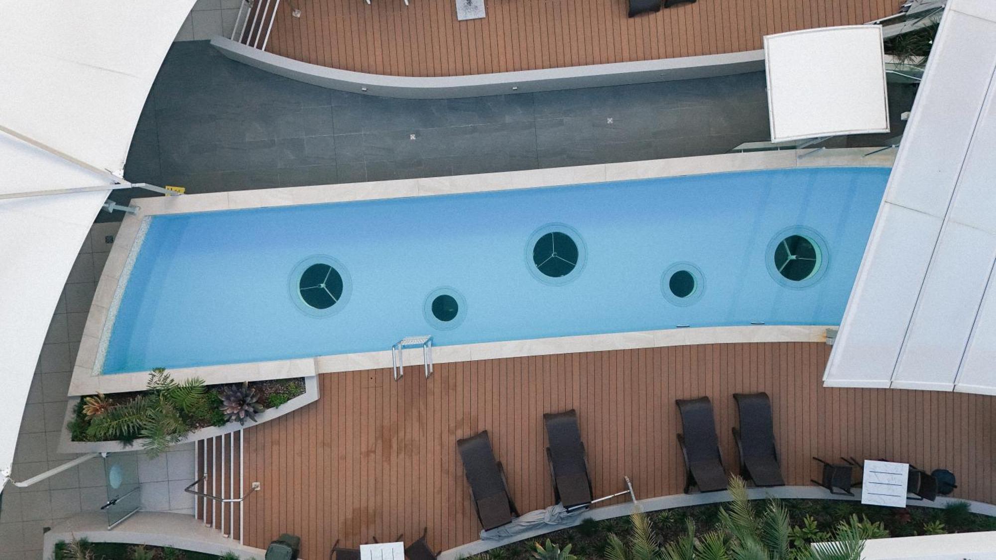 Rumba Beach Resort Калаундра Екстер'єр фото