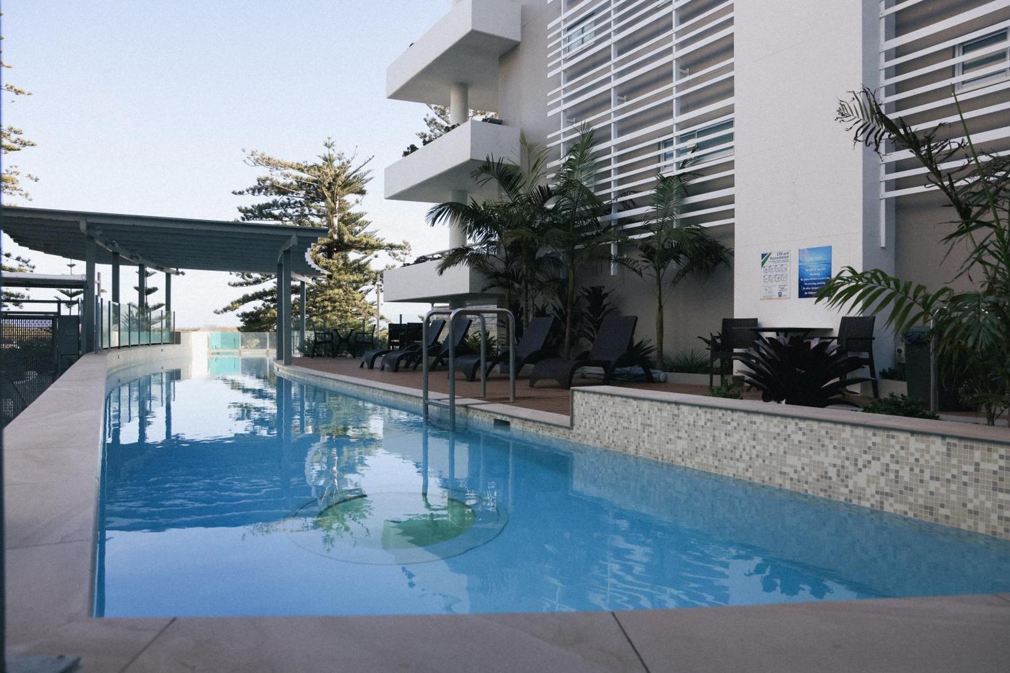 Rumba Beach Resort Калаундра Екстер'єр фото
